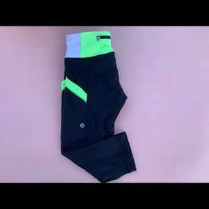 Lululemon neon green beach runner Capri leggings
